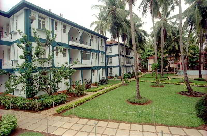 Dona Alcina Resorts Candolim Esterno foto
